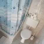 Marija With Private Parking شقة