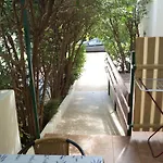 Marija With Private Parking Apartment Makarska