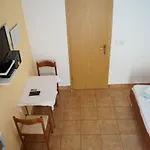 Apartment Marija With Private Parking *