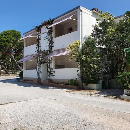 Apartamento Marija With Private Parking Makarska