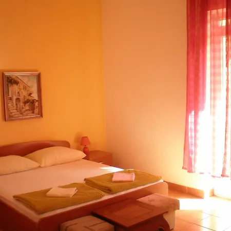 Apartment Marija With Private Parking