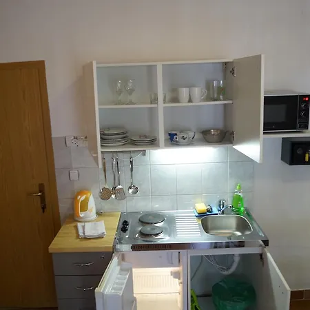 Marija With Private Parking Appartement Makarska