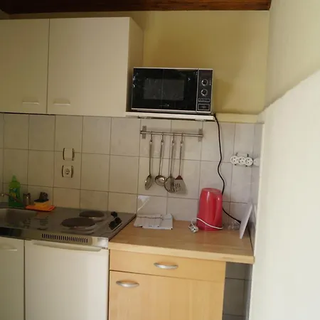 Marija With Private Parking Appartement