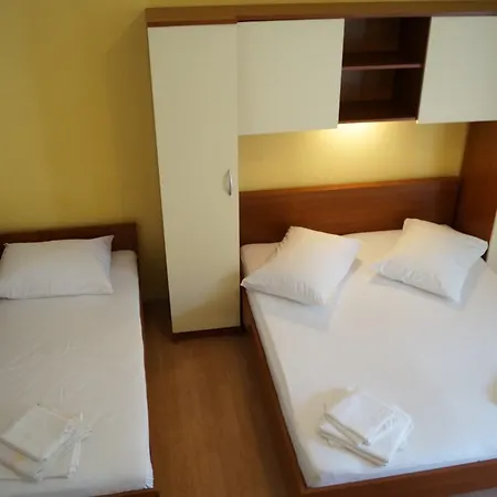 Marija With Private Parking Apartment *