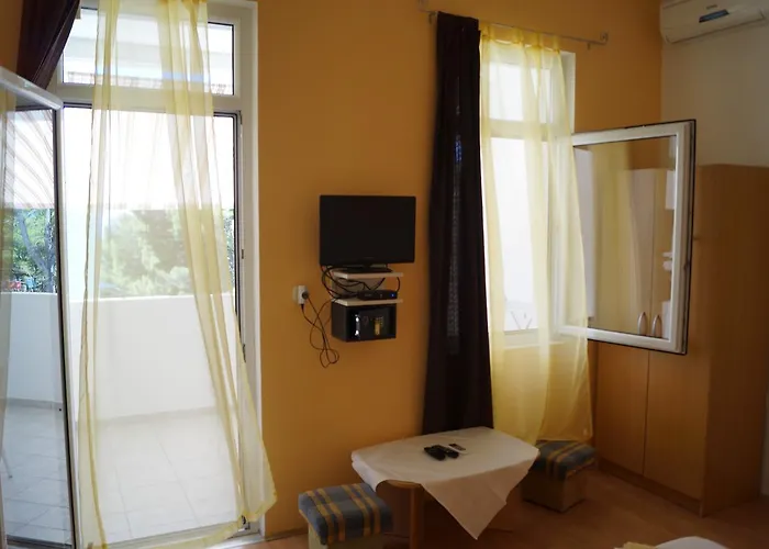 Appartement Marija With Private Parking *