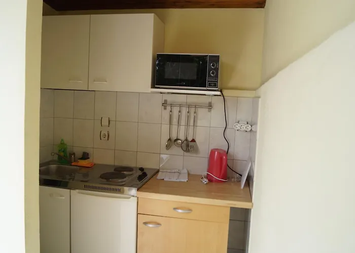 Marija With Private Parking Appartement