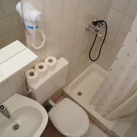 Marija With Private Parking Apartman